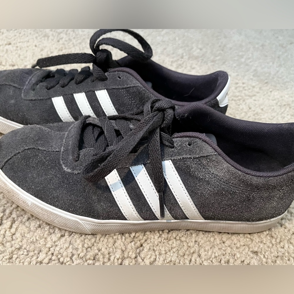 Womens adidas neo size 7.5 grey